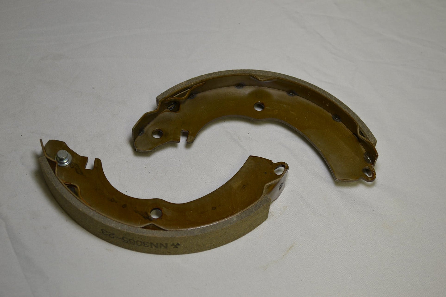 Mitsubishi Brake Shoe Set