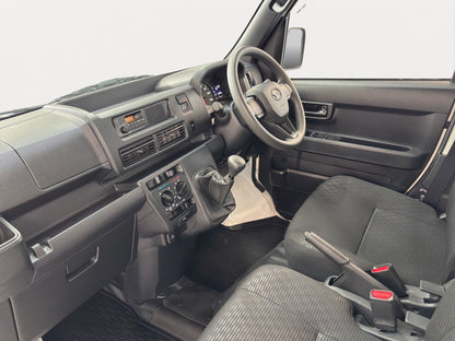 2022 Daihatsu Hijet Deck Van L 4WD