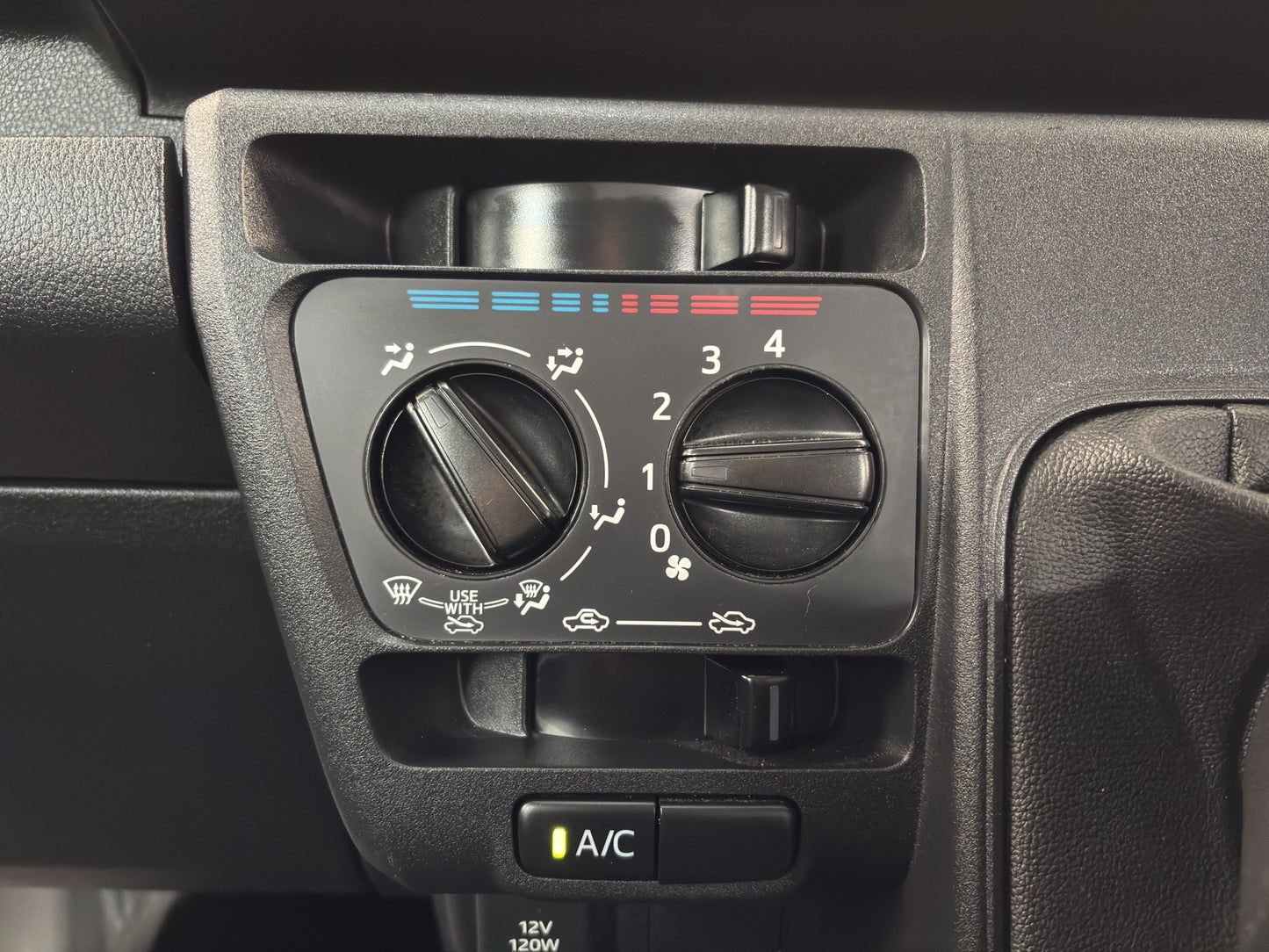 2022 Daihatsu Hijet Deck Van L 4WD