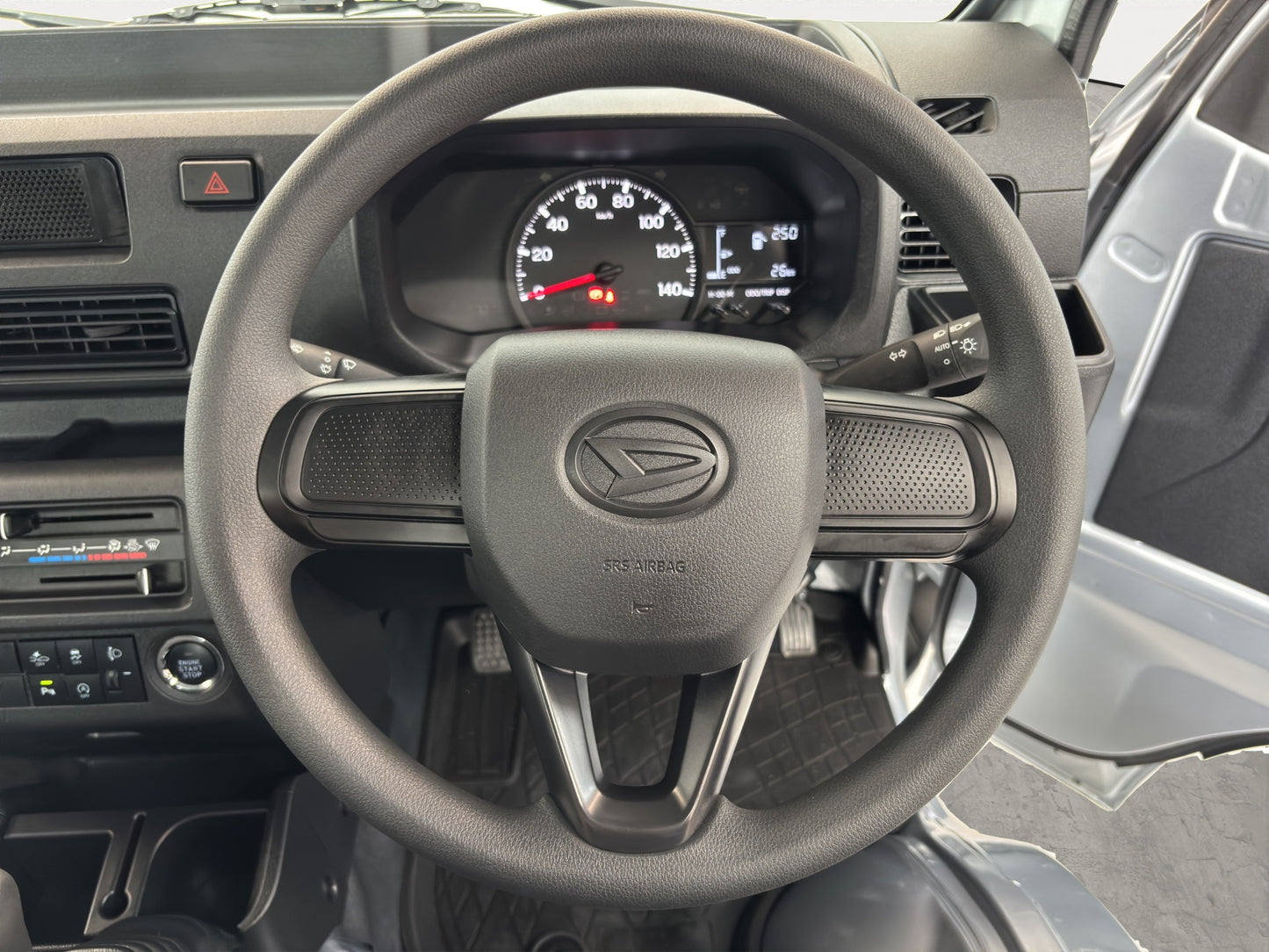 2024 Daihatsu Hijet 4WD