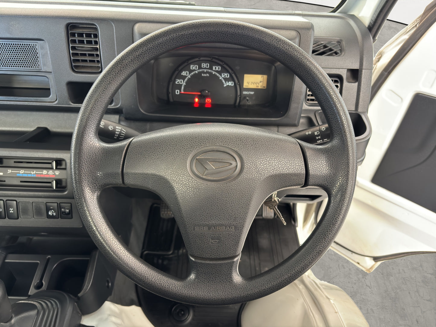 2015 Daihatsu Hijet Low Dump 4WD