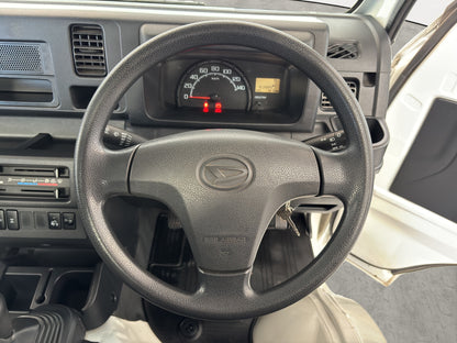 2015 Daihatsu Hijet Low Dump 4WD