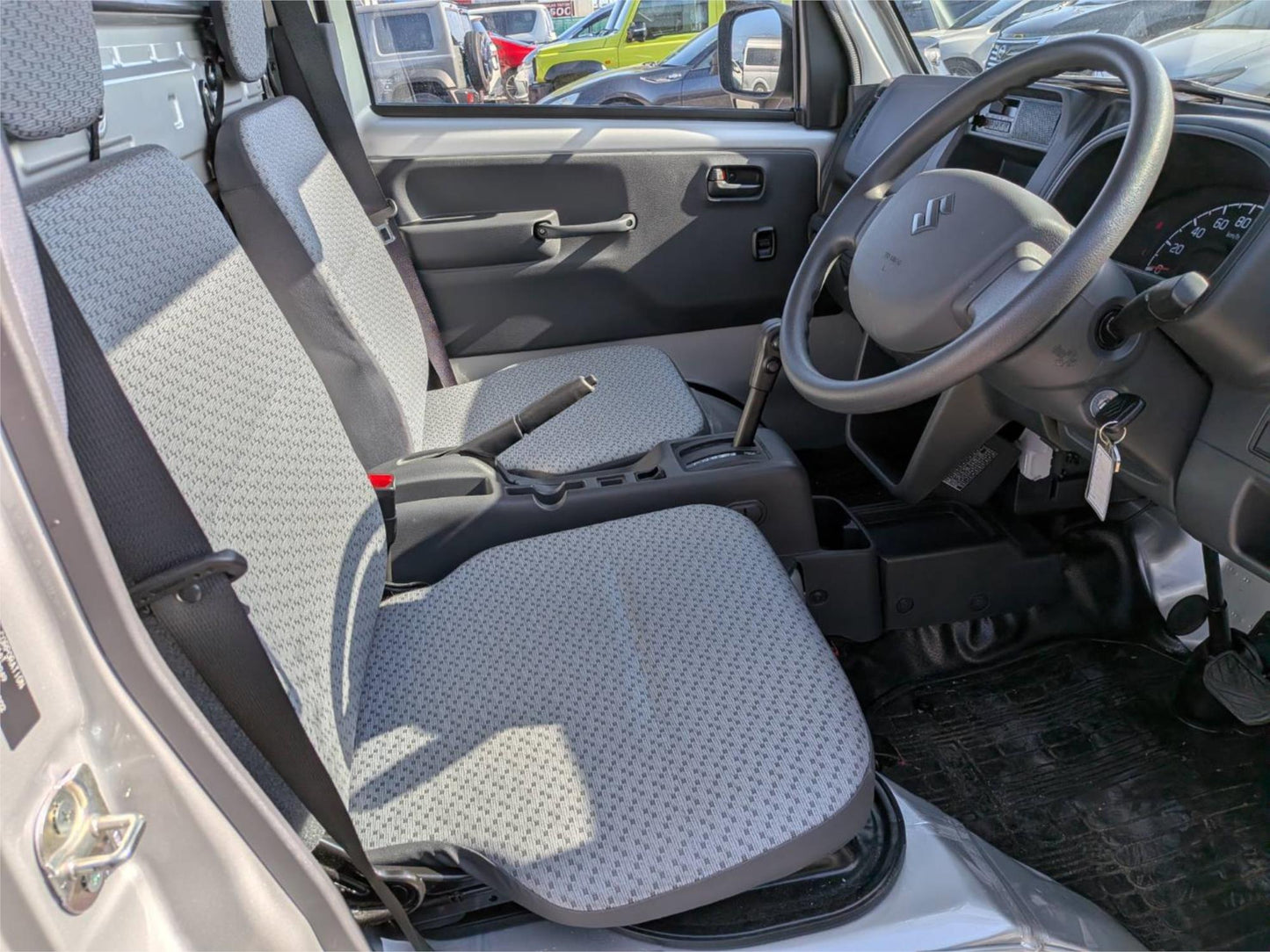 2025 Suzuki Carry 4WD