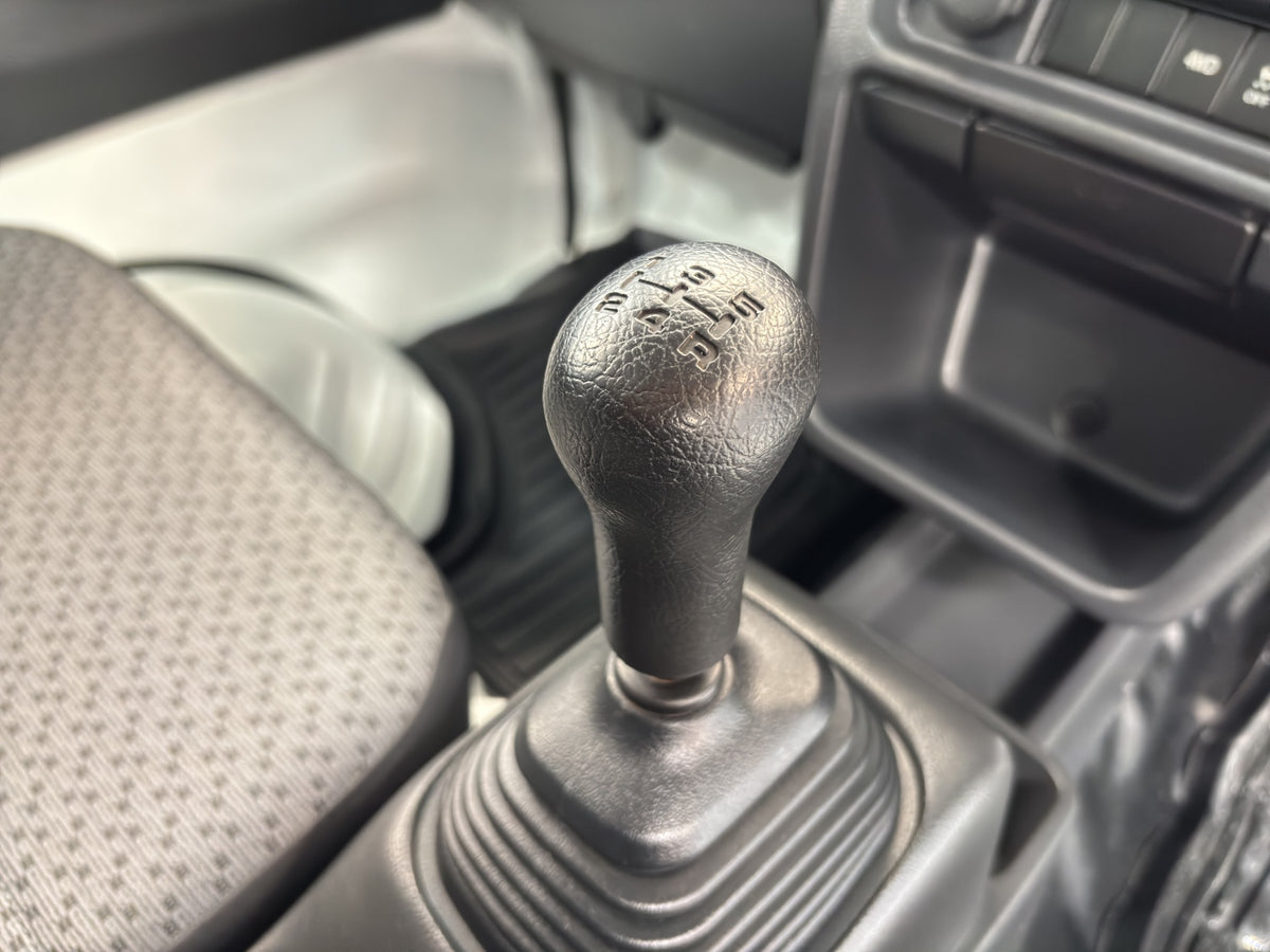 2023 Suzuki Carry KC 4WD