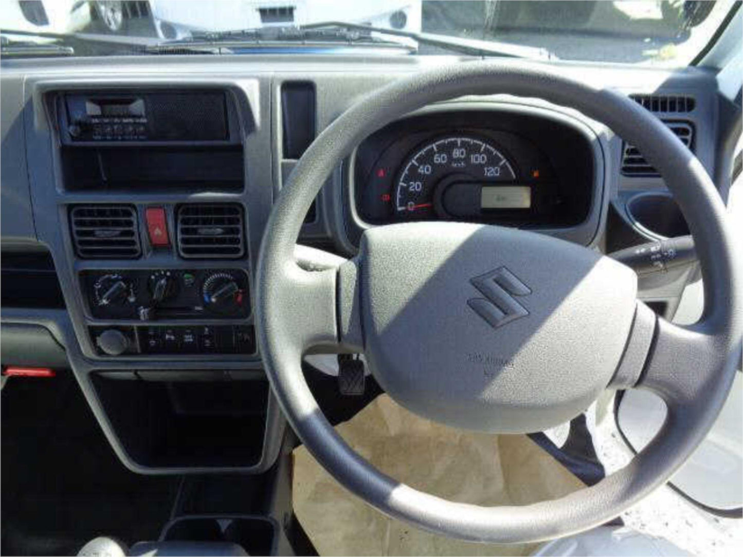 2024 Suzuki Carry KC 4WD