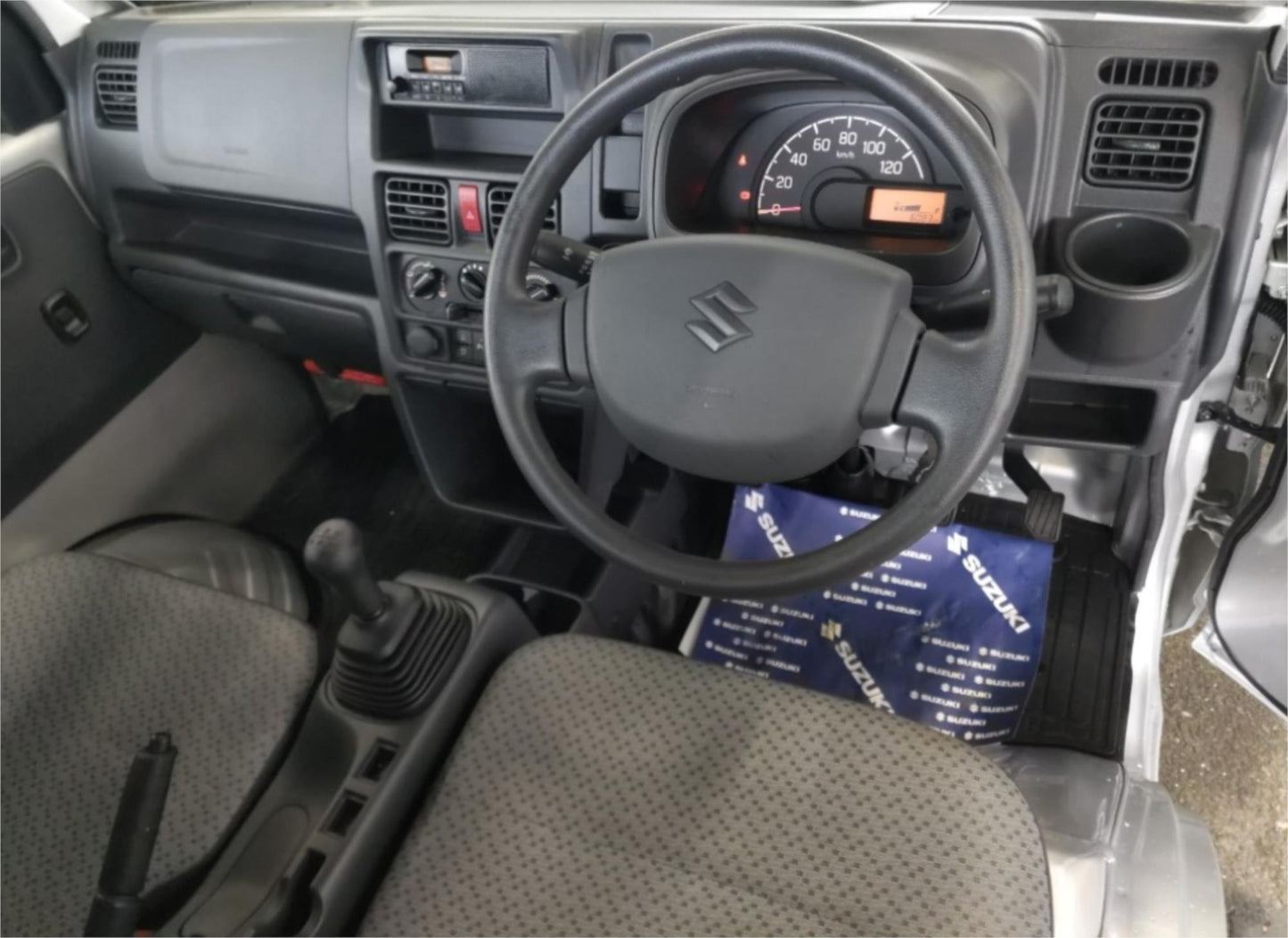 2025 Suzuki Carry KC 4WD