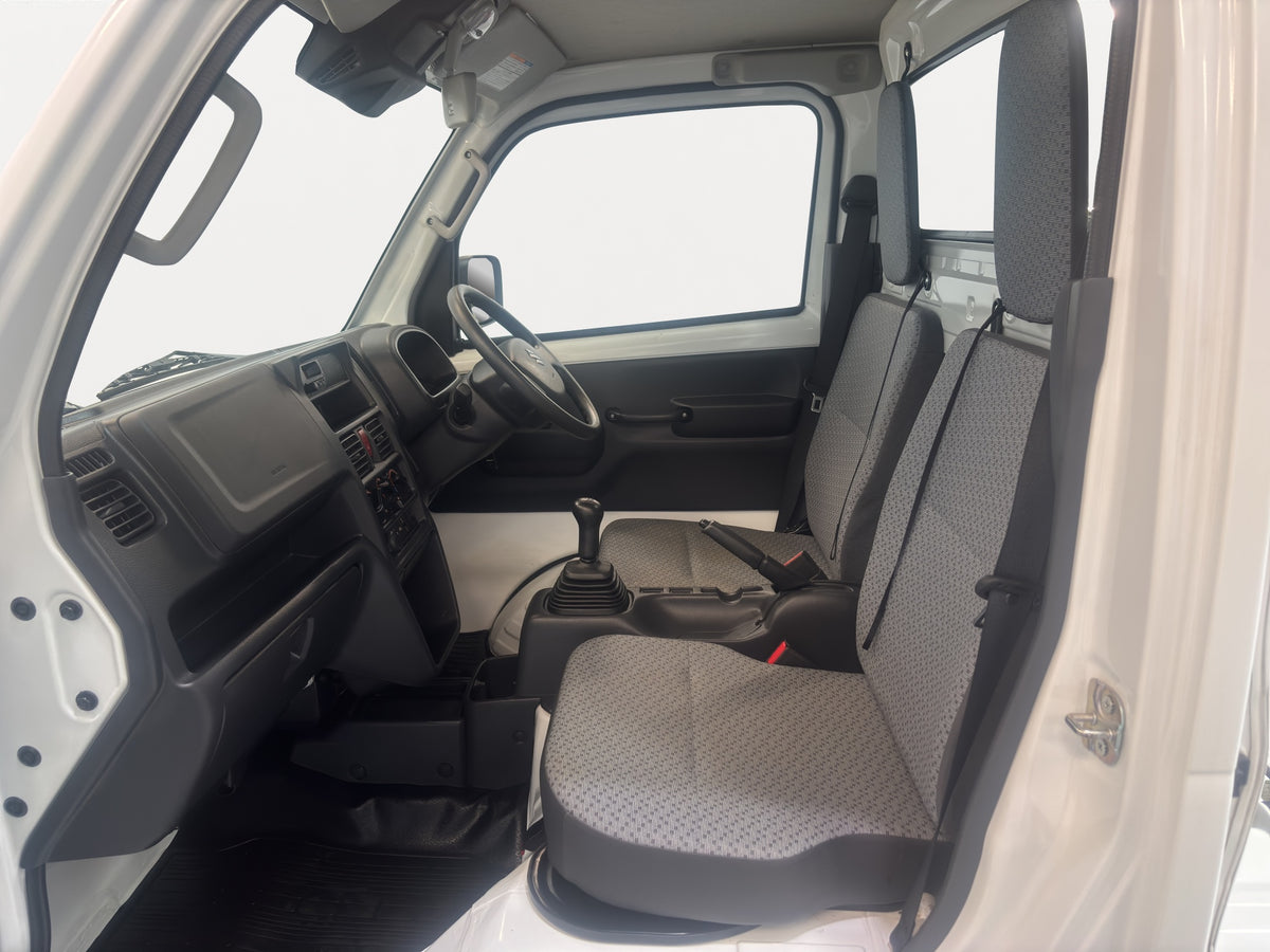 2025 Suzuki Carry KC 4WD