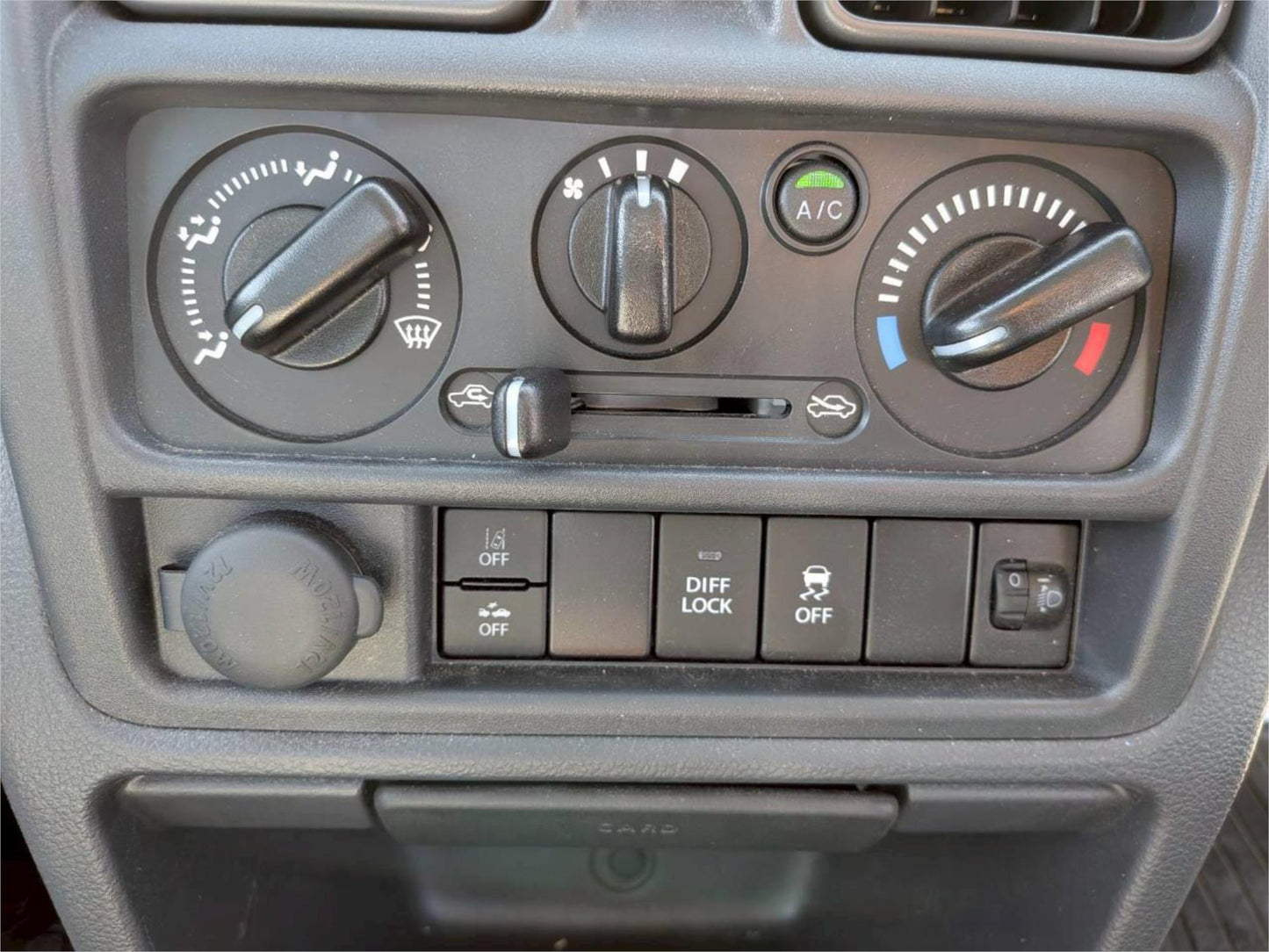 2024 Suzuki Carry Nohan 4WD