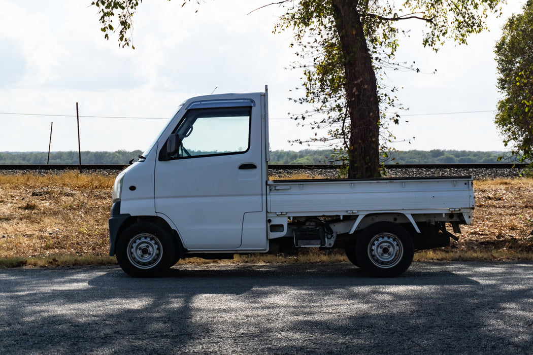 2000 Mitsubishi Minicab 4WD