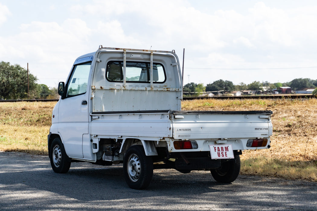 2000 Mitsubishi Minicab 4WD