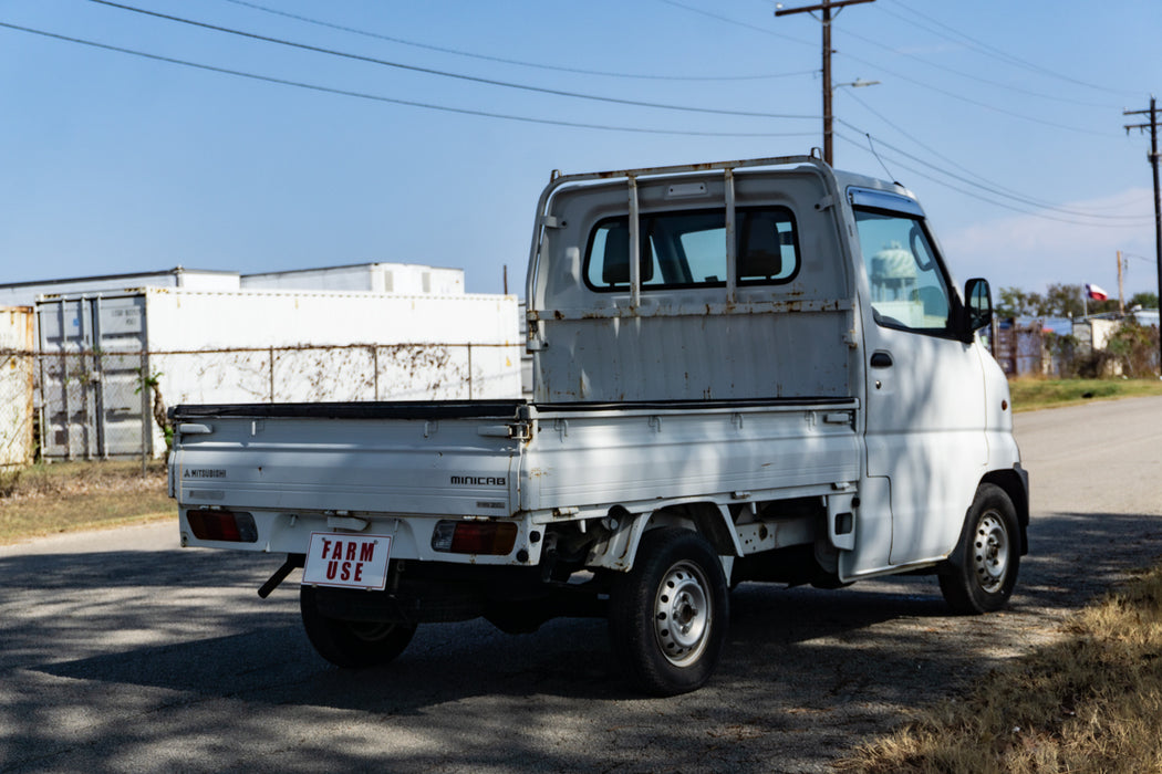 2000 Mitsubishi Minicab 4WD