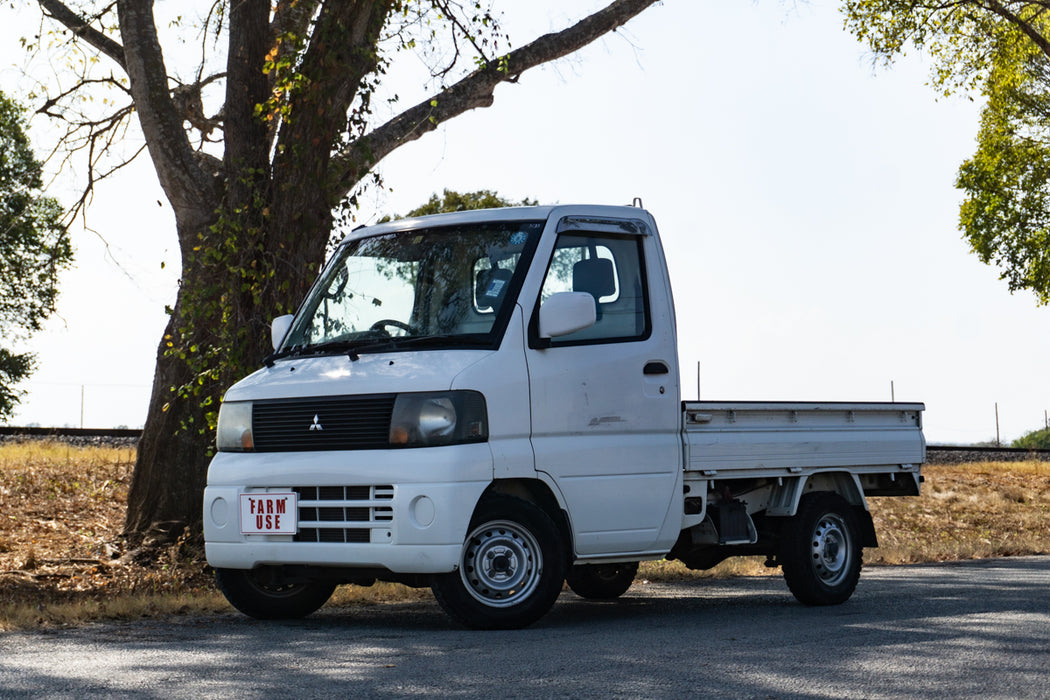 2003 Mitsubishi Minicab 4WD