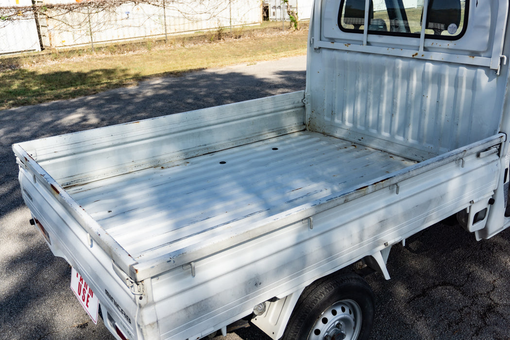 2001 Mitsubishi Minicab 4WD