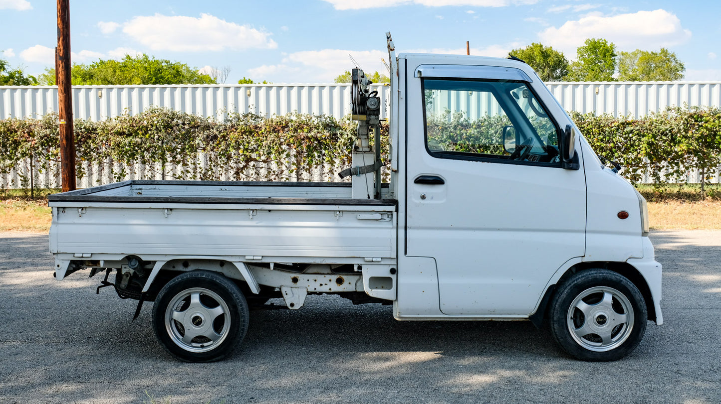 2000 Mitsubishi Minicab 4WD