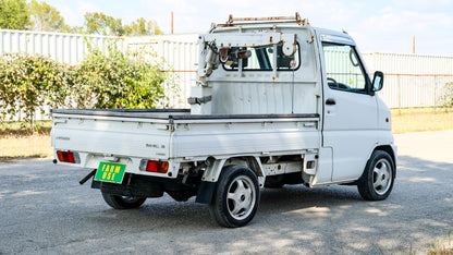 2000 Mitsubishi Minicab 4WD