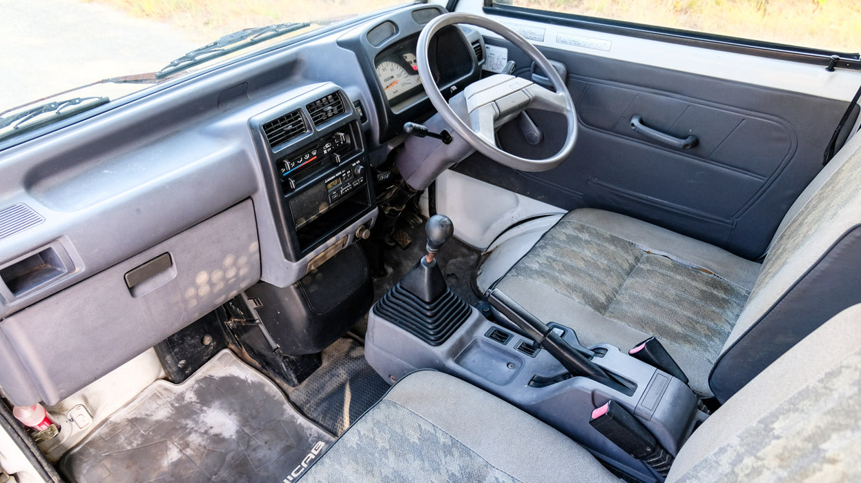 1996 Mitsubishi Minicab Dump 4WD