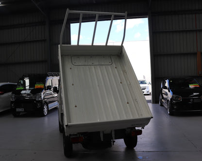 2014 Daihatsu Hijet Low Dump