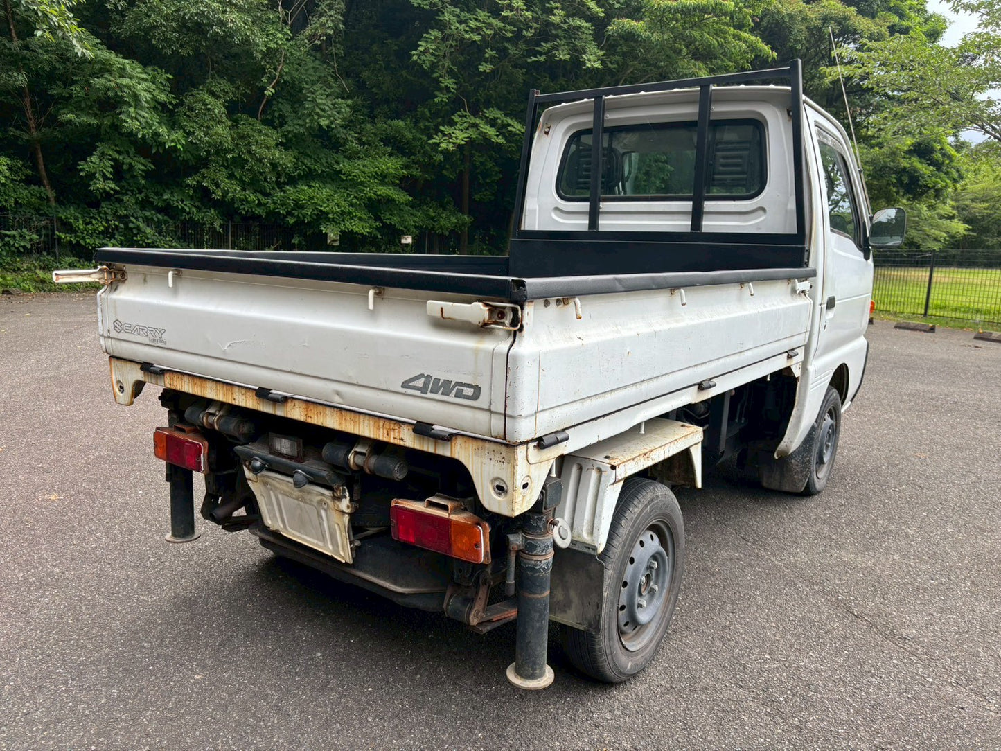 1995 Suzuki Carry Scissor Lift Dump 4WD