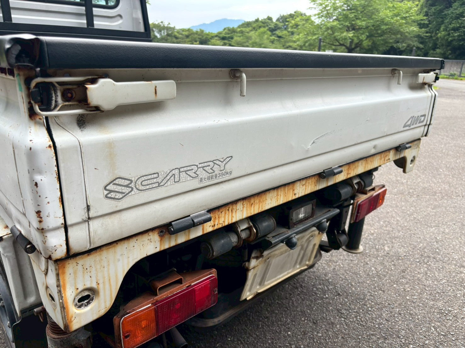 1995 Suzuki Carry Scissor Lift Dump 4WD – Minitrucks.net