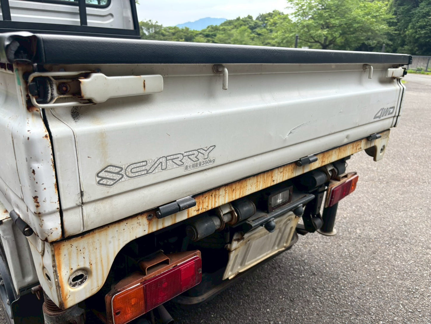 1995 Suzuki Carry Scissor Lift Dump 4WD