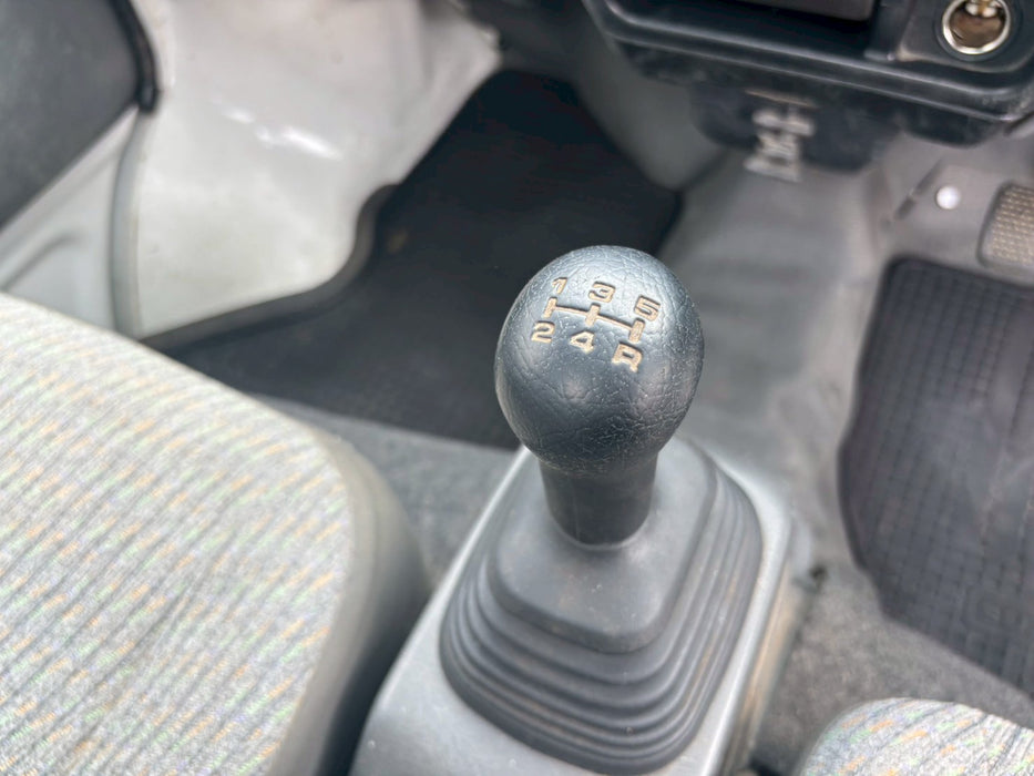 2001 Suzuki Carry KU 4WD