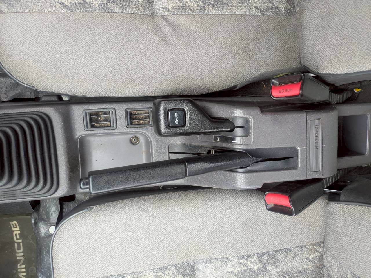 1998 Mitsubishi Minicab Scissor Lift Dump 4WD