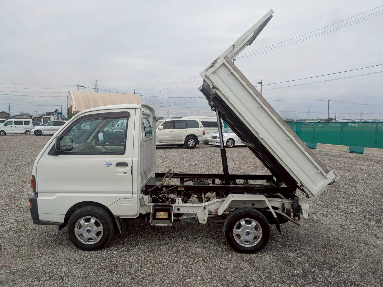 1998 Mitsubishi Minicab Scissor Lift Dump 4WD