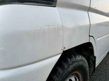 2001 Mitsubishi Minicab