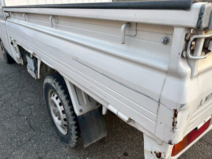 2001 Mitsubishi Minicab