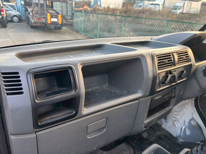 2001 Mitsubishi Minicab