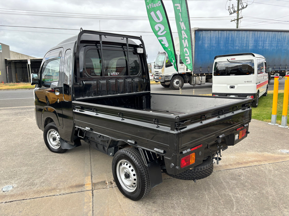 2021 Daihatsu Hijet Jumbo 4WD