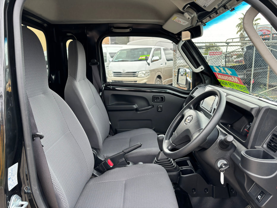 2021 Daihatsu Hijet Jumbo 4WD