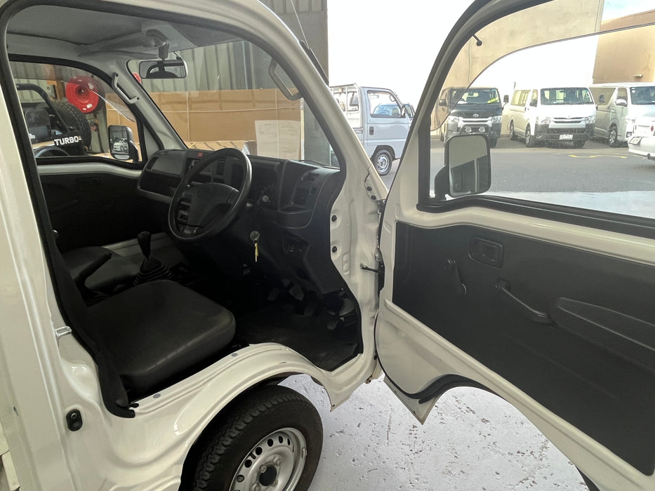 2020 Daihatsu Hijet Dump 4WD