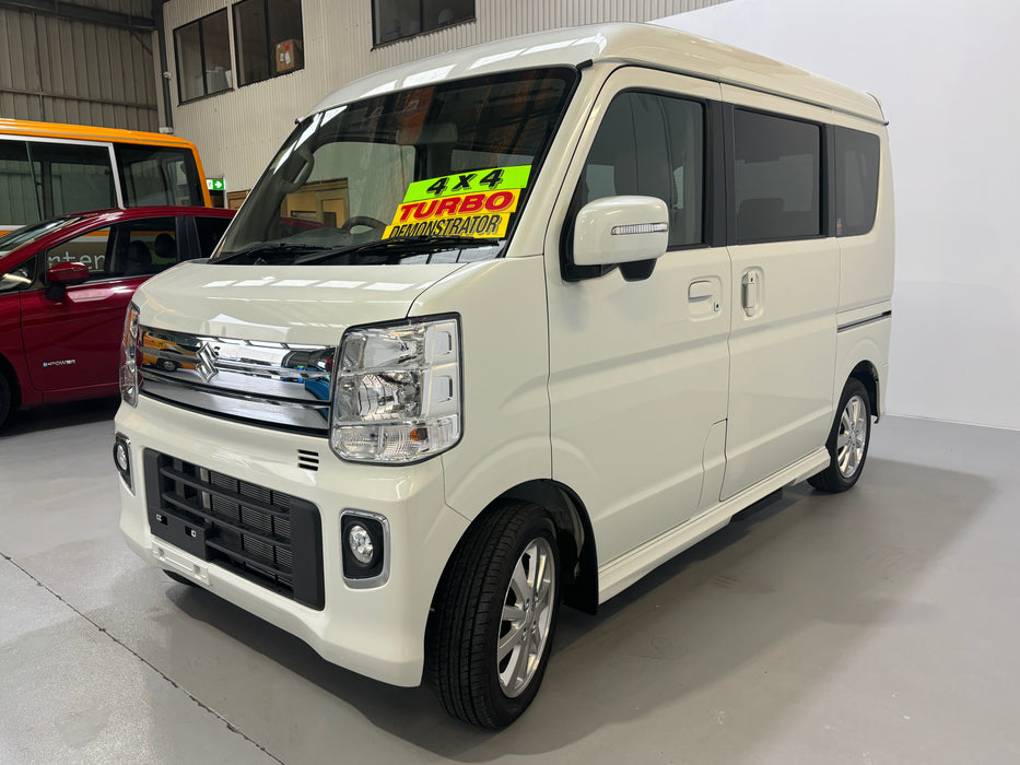 2023 Suzuki Every Wagon PZ Turbo