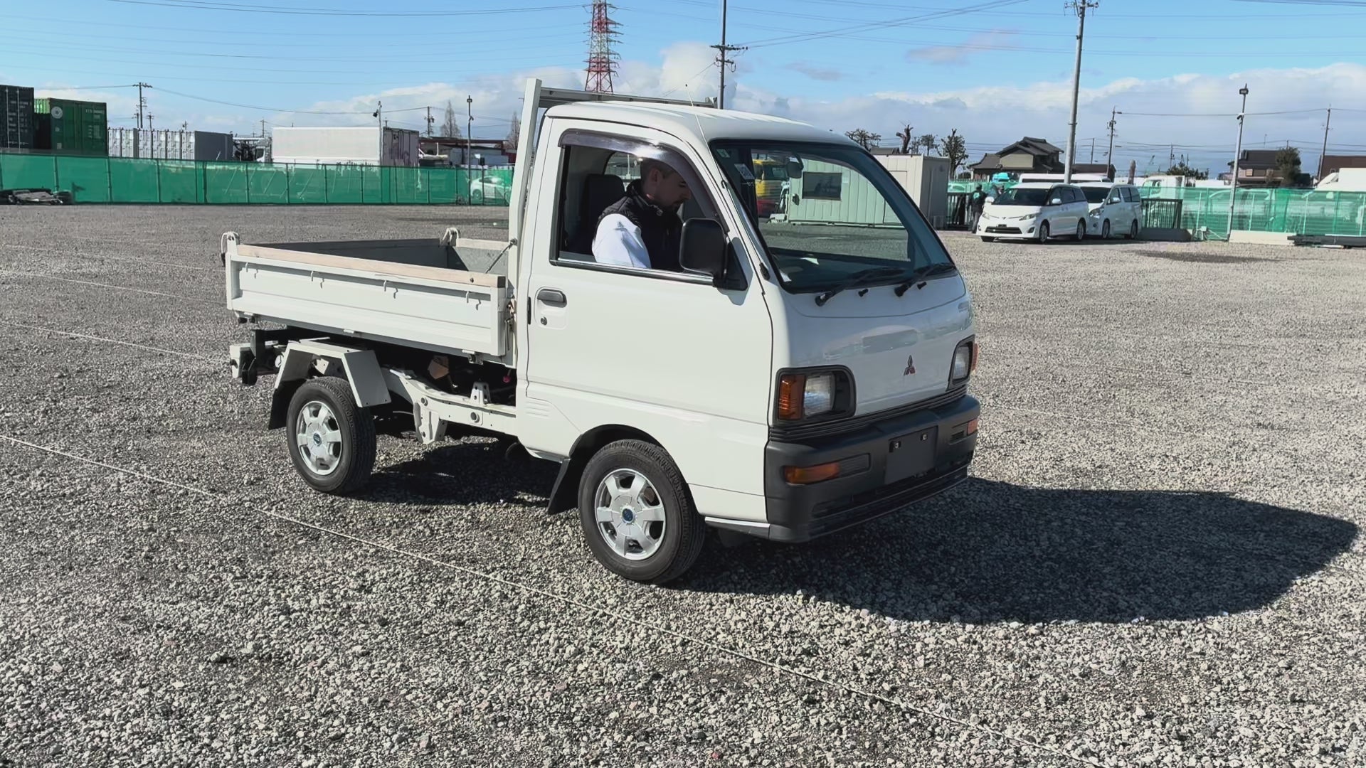 1998 Mitsubishi Minicab Scissor Lift Dump 4WD – Minitrucks.net