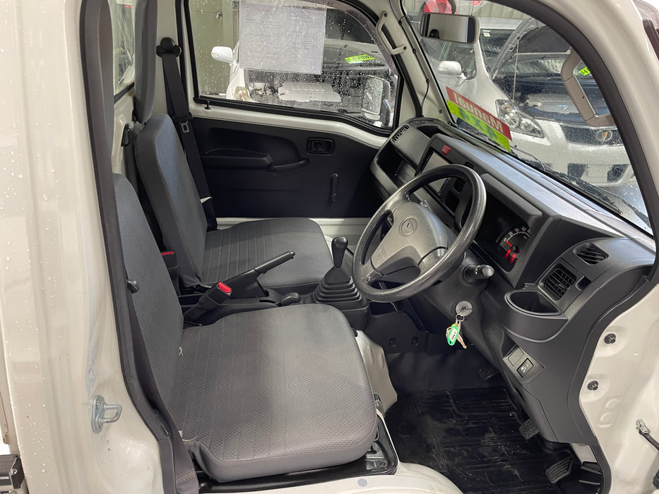 2018 Daihatsu Hijet 4WD
