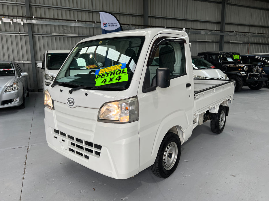 2015 Daihatsu Hijet 4WD